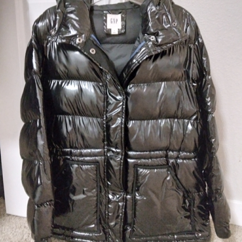 Black Gap puffer Jacket